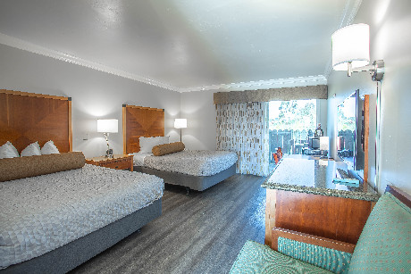 Aloha Inn - Guest Room